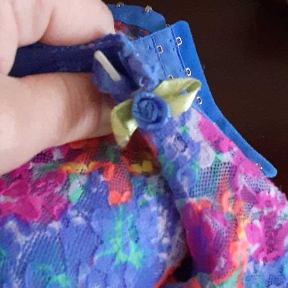 Bra - Picture 3 of 5